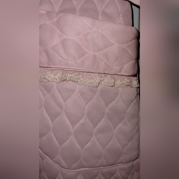 Vintage Leisure Life Pink Quilted Robe with Pockets - Picture 7 of 14